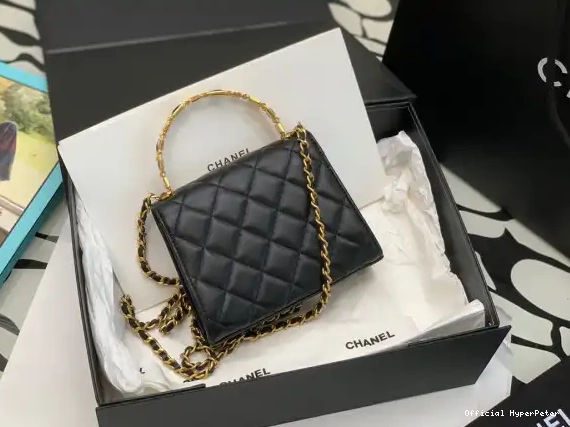 Hyper Peter CHANELUTCH CHAIN CHANEL WITH 0524
